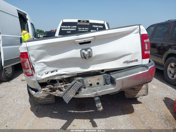 2024 RAM 3500 LARAMIE  4X4 8' BOX