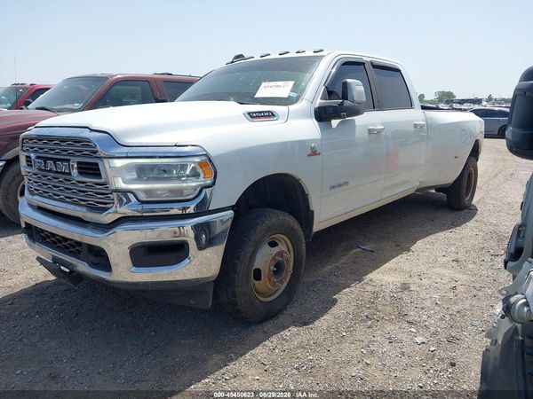 2024 RAM 3500 LARAMIE  4X4 8' BOX