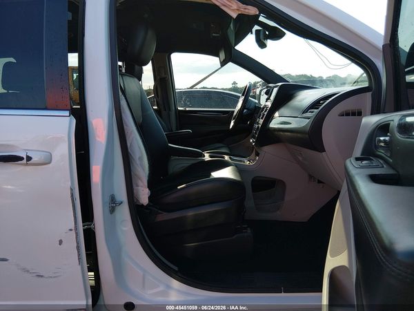 2018 DODGE GRAND CARAVAN SXT