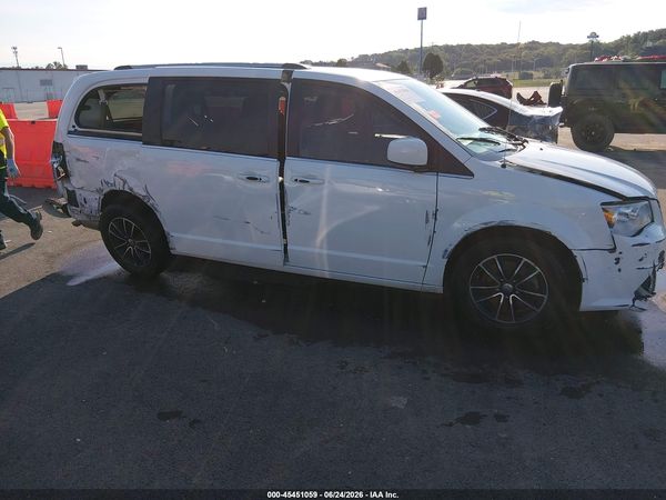 2018 DODGE GRAND CARAVAN SXT