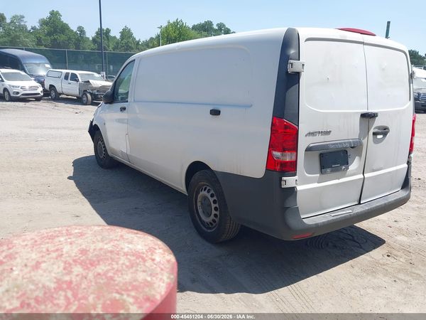 2018 MERCEDES-BENZ METRIS