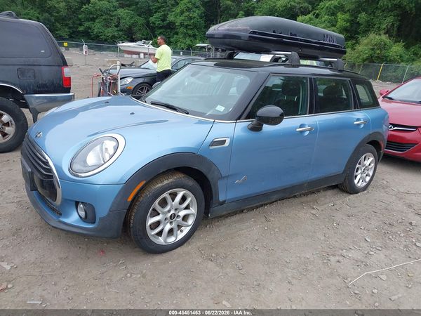 2017 MINI CLUBMAN COOPER