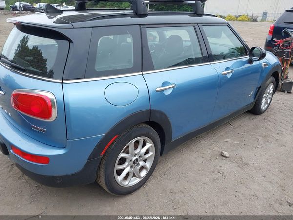 2017 MINI CLUBMAN COOPER