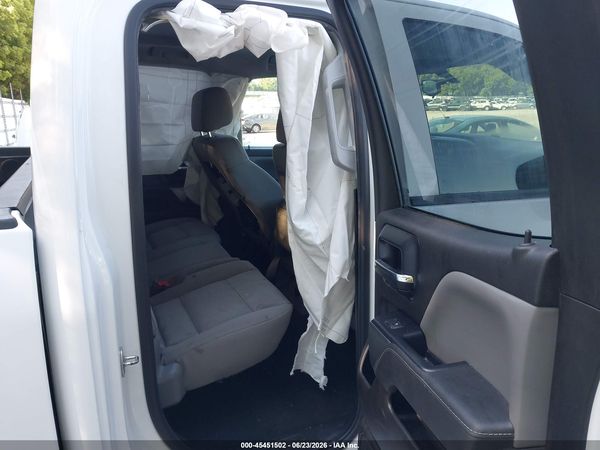2015 CHEVROLET SILVERADO 1500 LT — I8