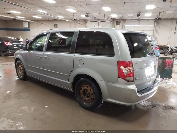 2013 DODGE GRAND CARAVAN SE — I3