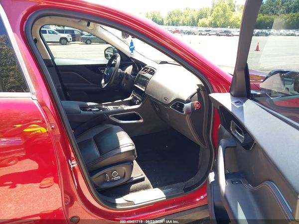 2019 JAGUAR F-PACE