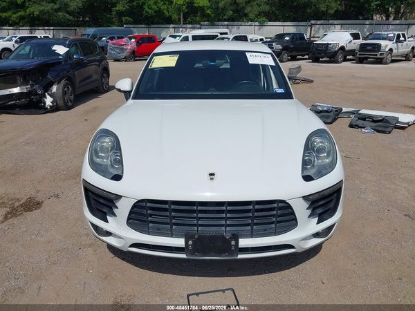 2015 PORSCHE MACAN S