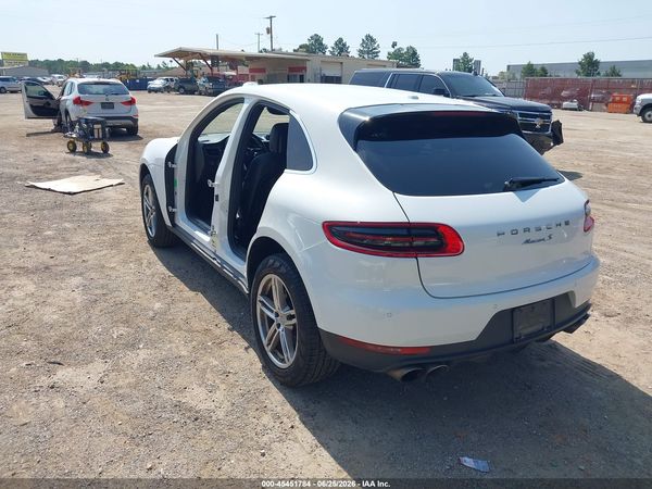 2015 PORSCHE MACAN S