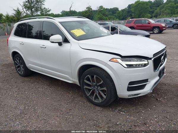 2017 VOLVO XC90 T6 MOMENTUM