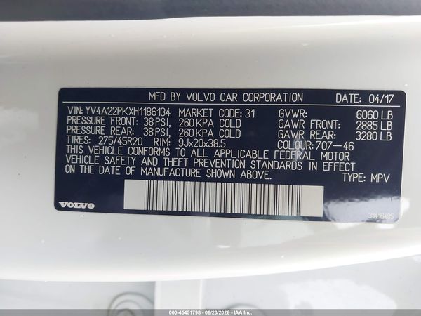 2017 VOLVO XC90 T6 MOMENTUM