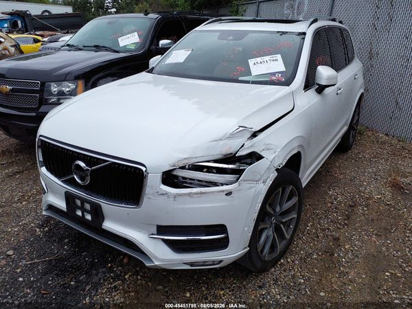 2017 VOLVO XC90 T6 MOMENTUM