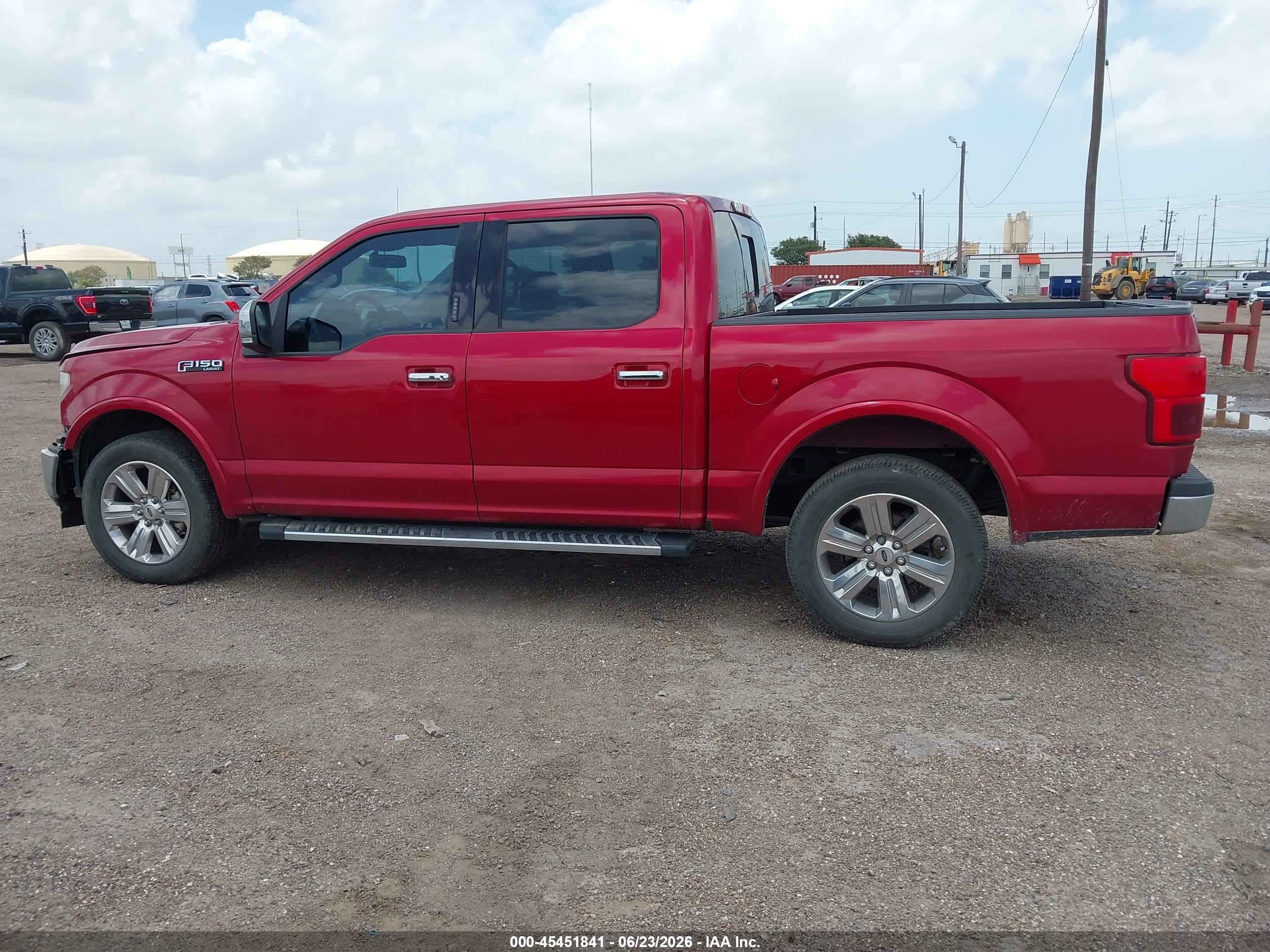 2020 FORD F-150 LARIAT