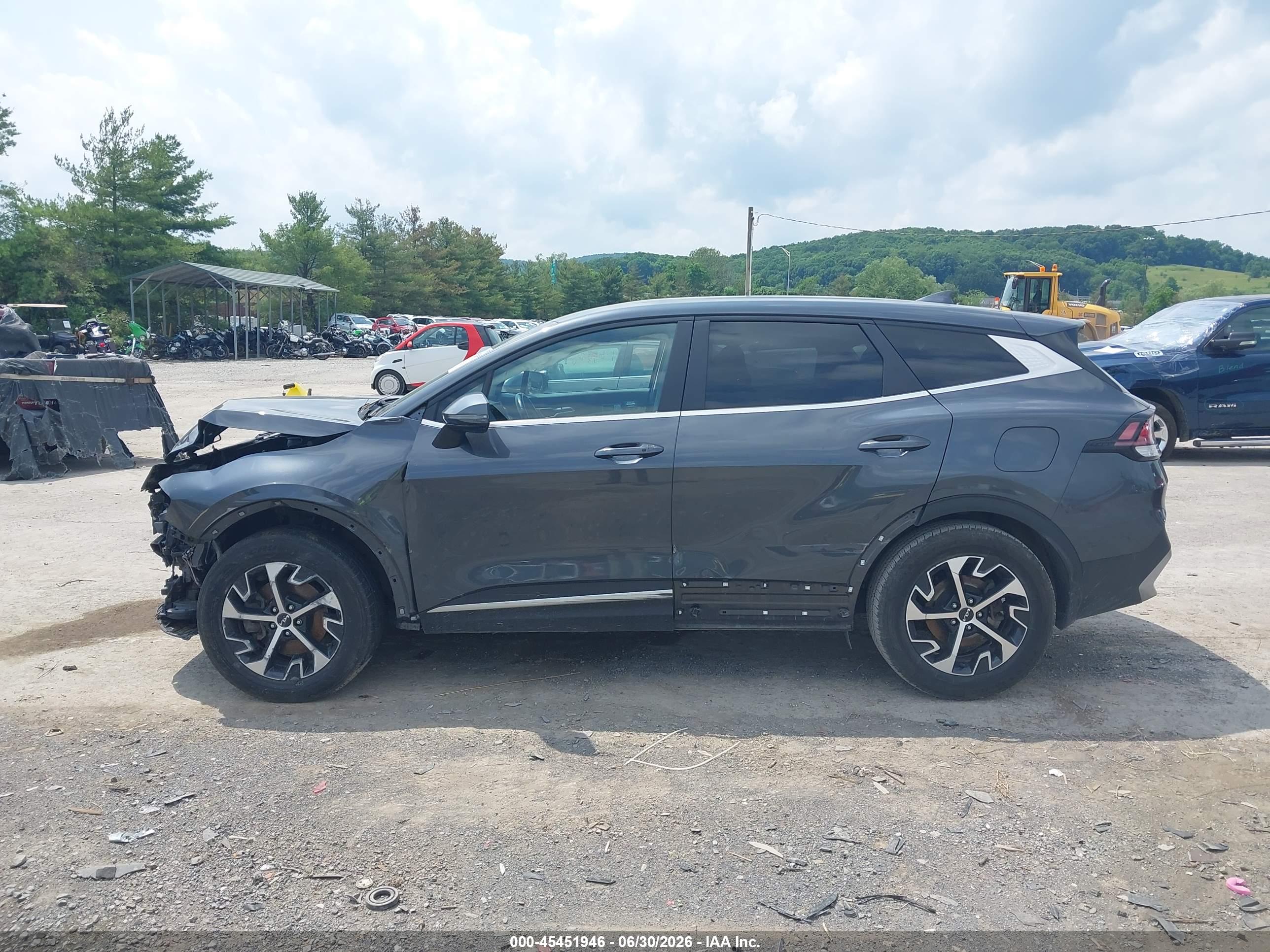 2023 KIA SPORTAGE EX