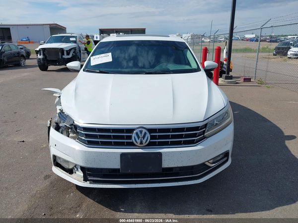2018 VOLKSWAGEN PASSAT 2.0T SE — I115