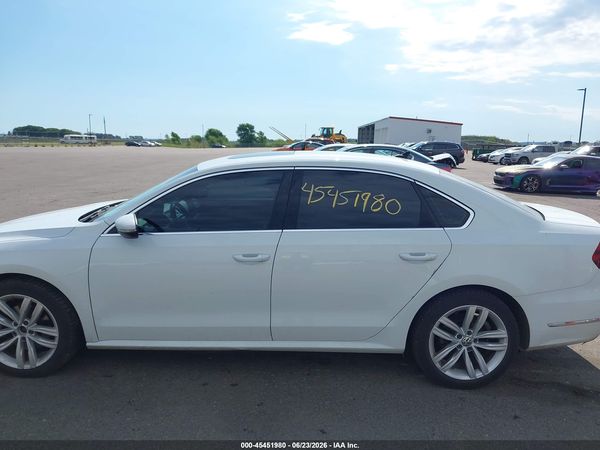 2018 VOLKSWAGEN PASSAT 2.0T SE — I117