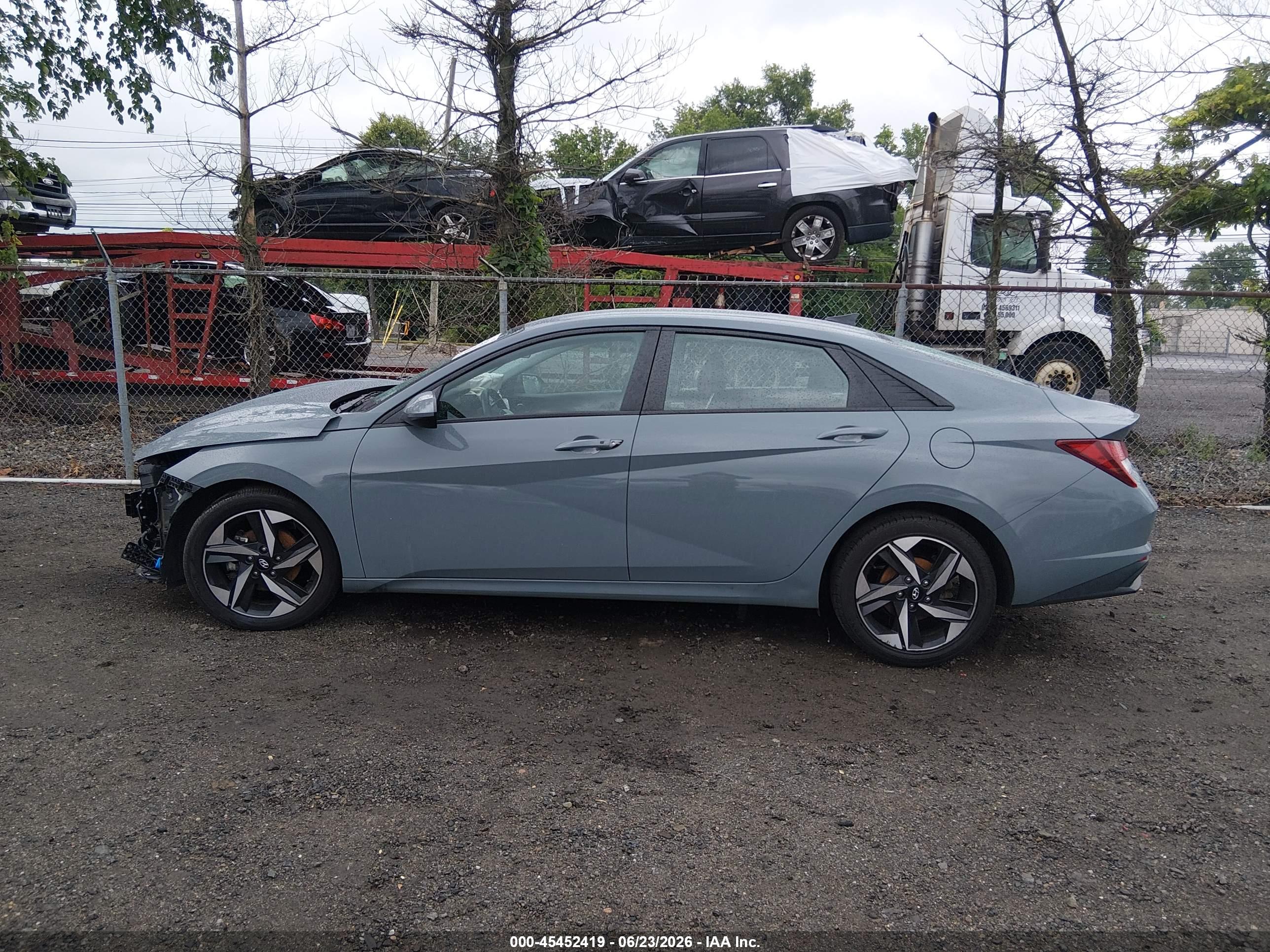 2023 HYUNDAI ELANTRA SEL