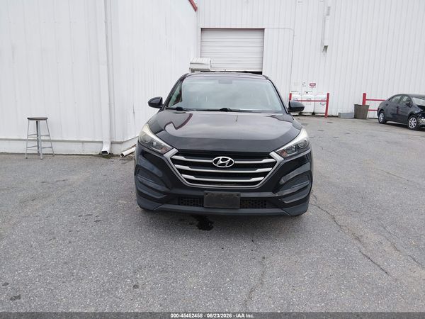 2018 HYUNDAI TUCSON SE