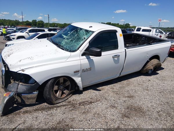 2018 RAM 1500 TRADESMAN  4X2 8' BOX