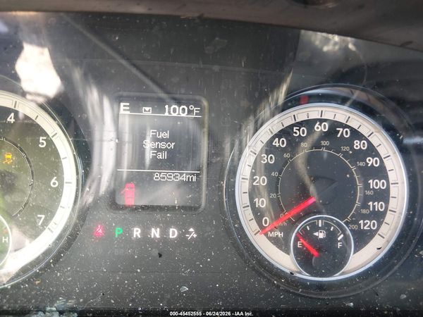 2018 RAM 1500 TRADESMAN  4X2 8' BOX