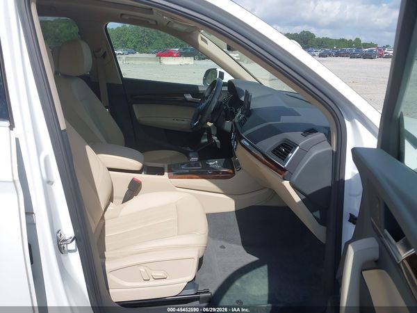 2020 AUDI Q5 quattro Premium
