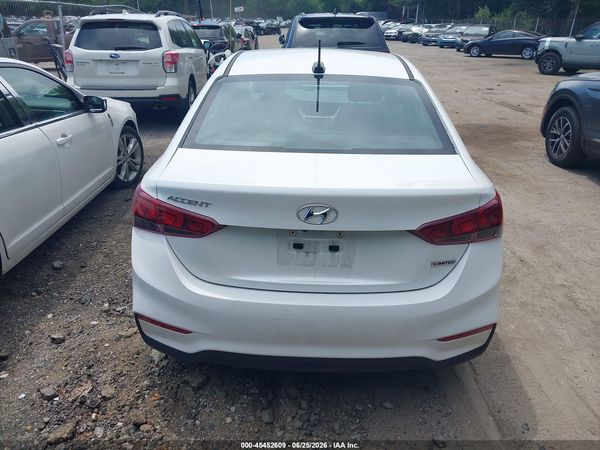 2022 HYUNDAI ACCENT SE/SEL