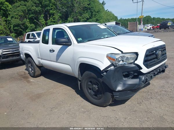 2018 TOYOTA TACOMA
