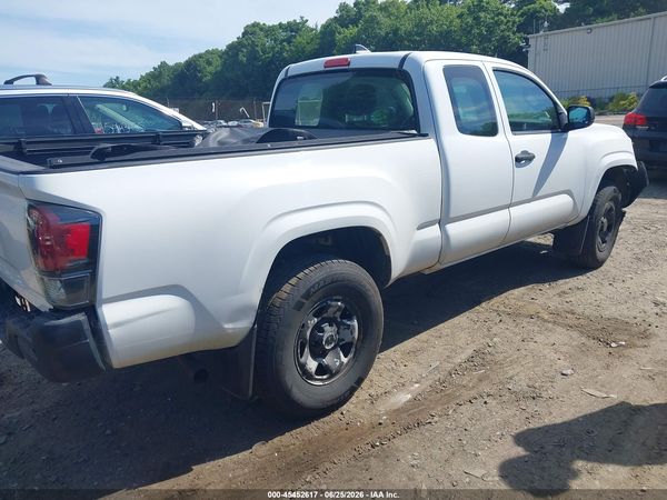 2018 TOYOTA TACOMA SR