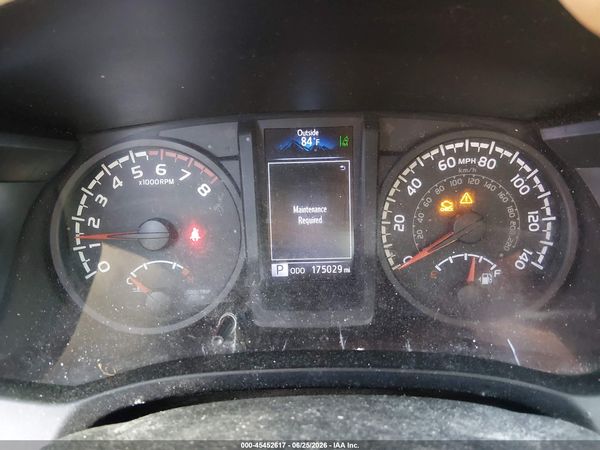 2018 TOYOTA TACOMA SR