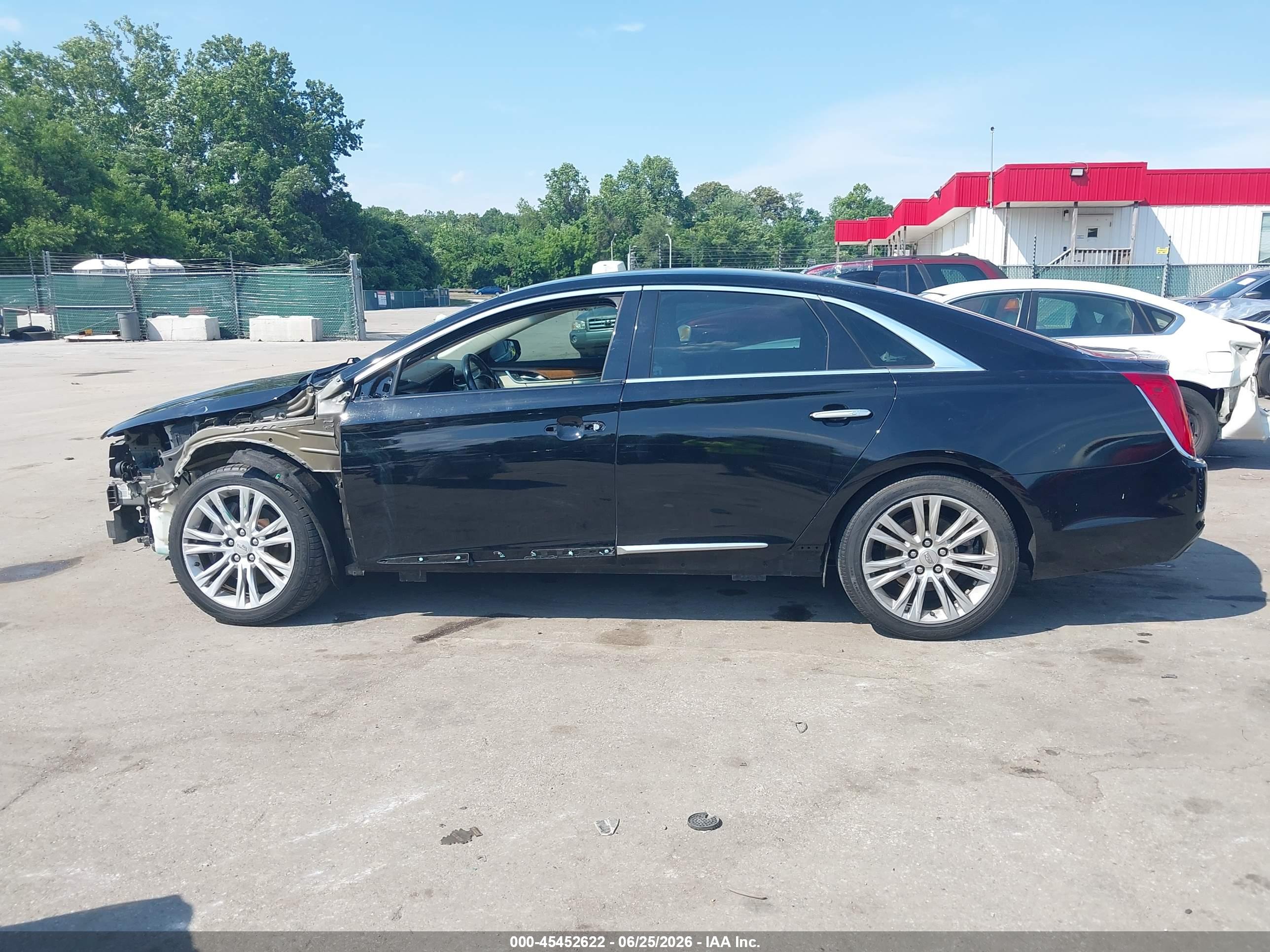 2018 CADILLAC XTS LUXURY
