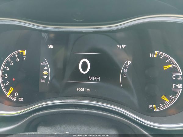 2019 JEEP GRAND CHEROKEE LAREDO E 4X4
