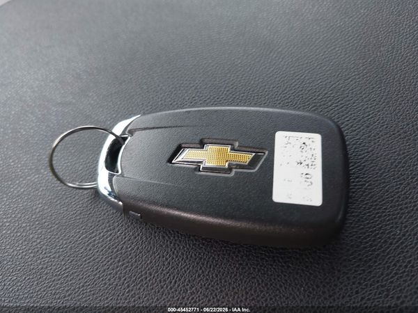 2024 CHEVROLET EQUINOX FWD LS — I11