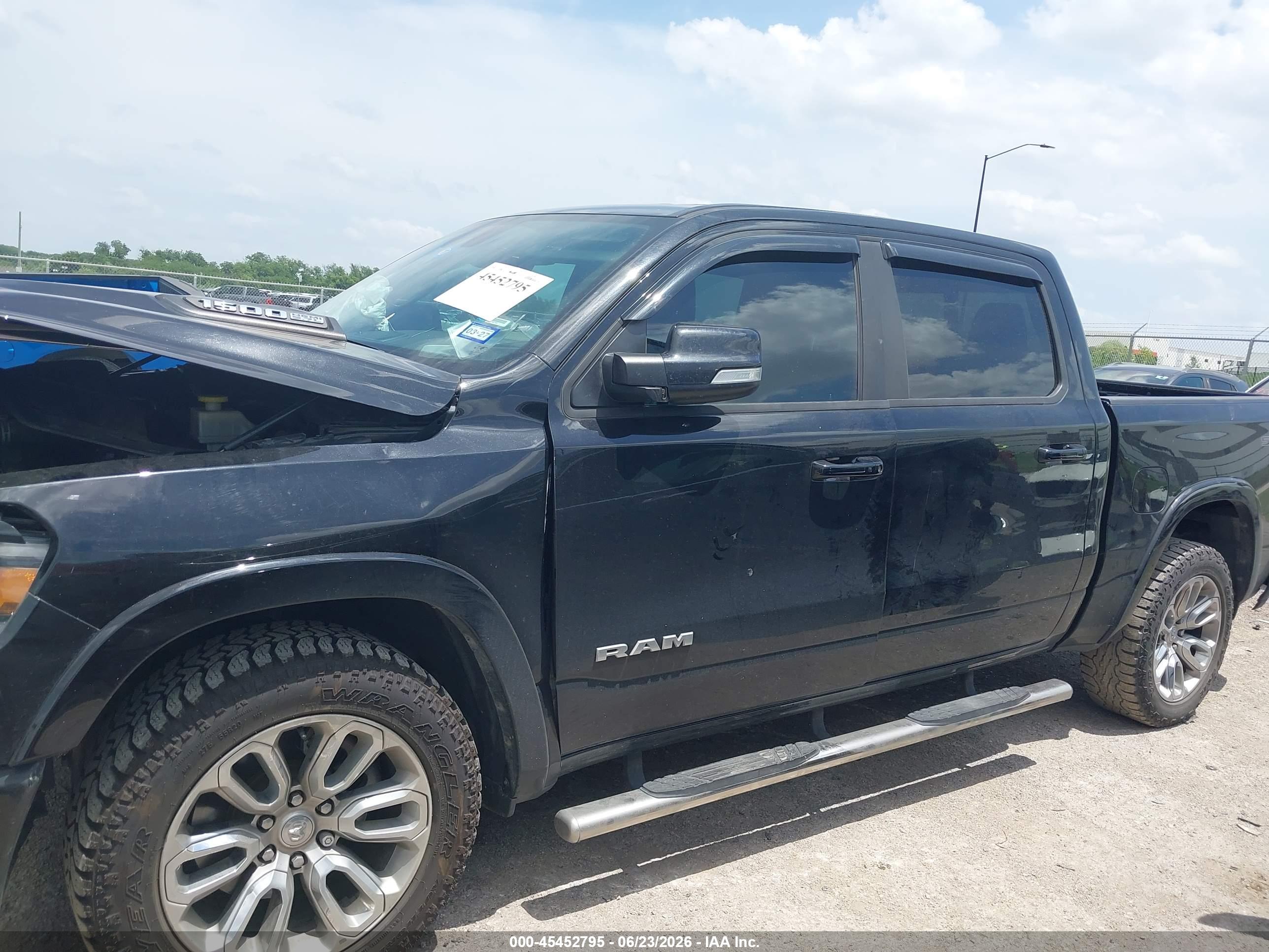 2022 RAM 1500 LARAMIE  4X2 5'7 BOX