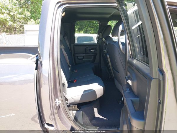 2022 RAM 1500 CLASSIC WARLOCK  4X4 6'4 BOX