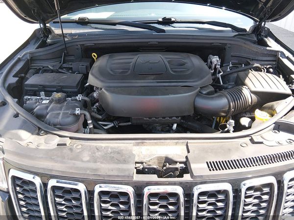 2019 JEEP GRAND CHEROKEE LAREDO E 4X4