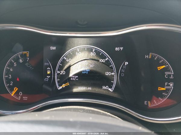 2019 JEEP GRAND CHEROKEE LAREDO E 4X4