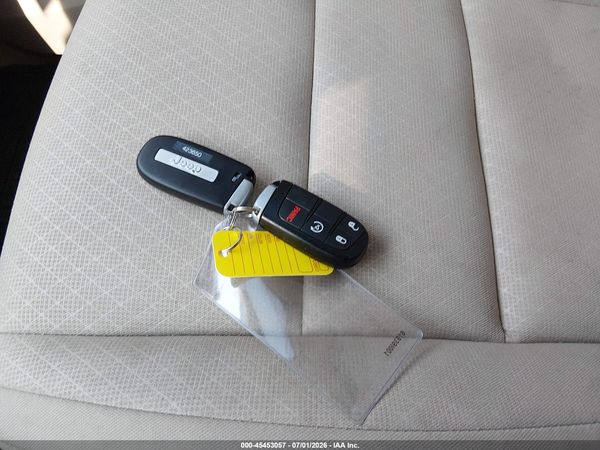 2019 JEEP GRAND CHEROKEE LAREDO E 4X4