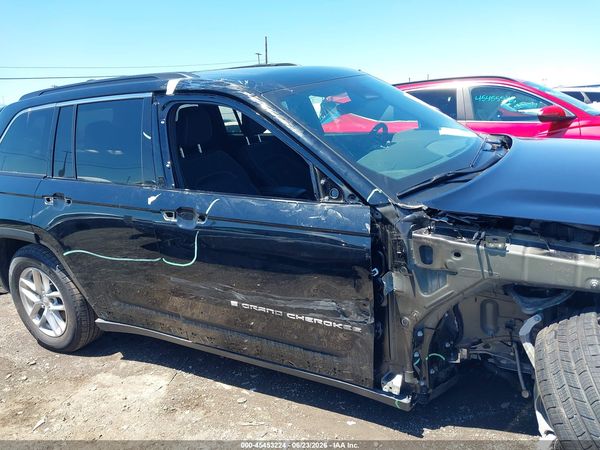 2025 JEEP GRAND CHEROKEE LAREDO X 4X4