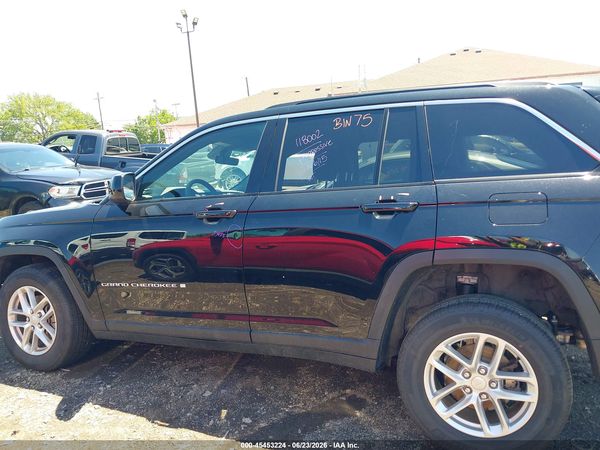 2025 JEEP GRAND CHEROKEE LAREDO X 4X4