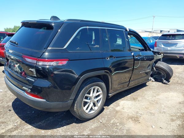 2025 JEEP GRAND CHEROKEE LAREDO X 4X4