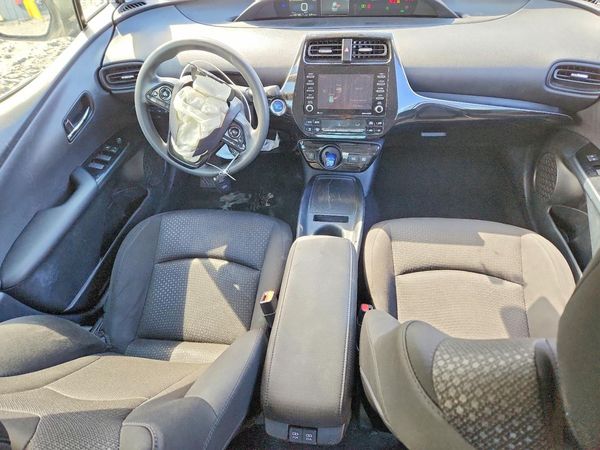 2022 TOYOTA PRIUS