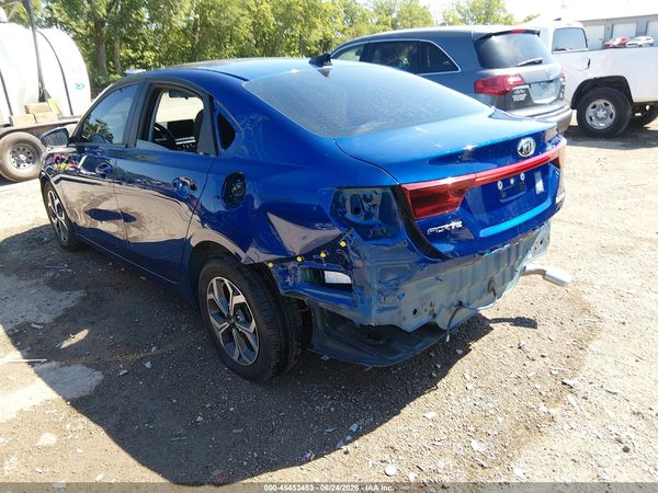 2019 KIA FORTE LXS