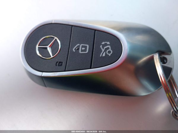 2026 MERCEDES-BENZ C 300 C300