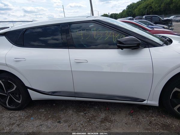 2024 KIA EV6 GT-LINE