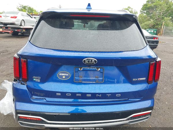 2021 KIA SORENTO EX