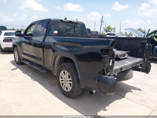 2022 TOYOTA TUNDRA SR5