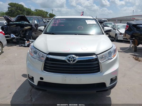 2016 TOYOTA HIGHLANDER XLE V6