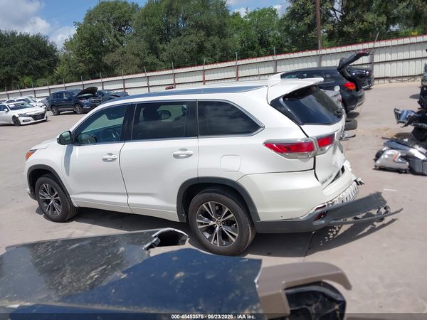 2016 TOYOTA HIGHLANDER XLE V6