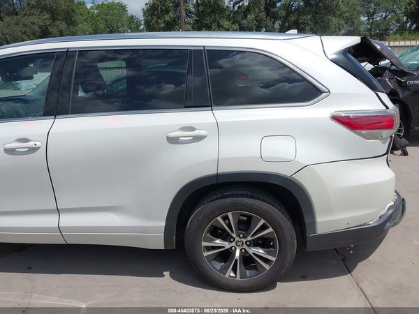 2016 TOYOTA HIGHLANDER XLE V6