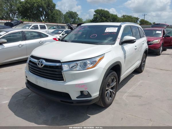 2016 TOYOTA HIGHLANDER XLE V6