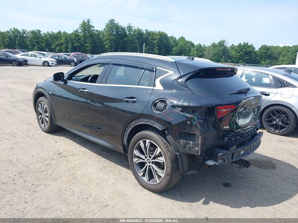2018 INFINITI QX30 LUXURY